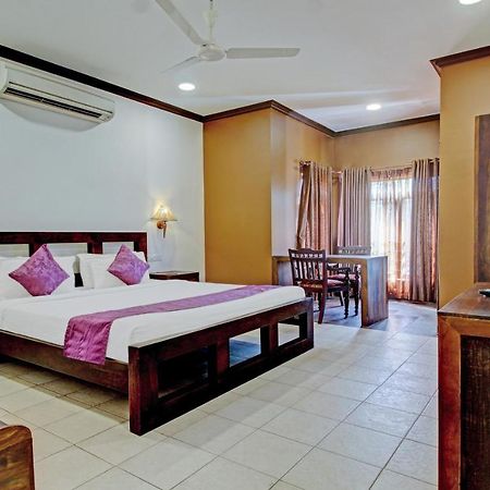 Treebo Premium Travancore Palace Cherthala Alappuzha Esterno foto