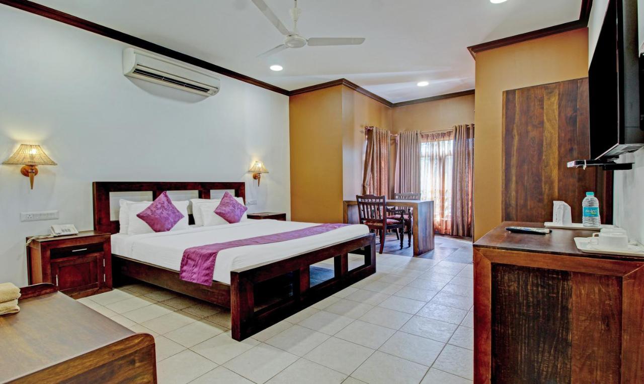 Treebo Premium Travancore Palace Cherthala Alappuzha Esterno foto