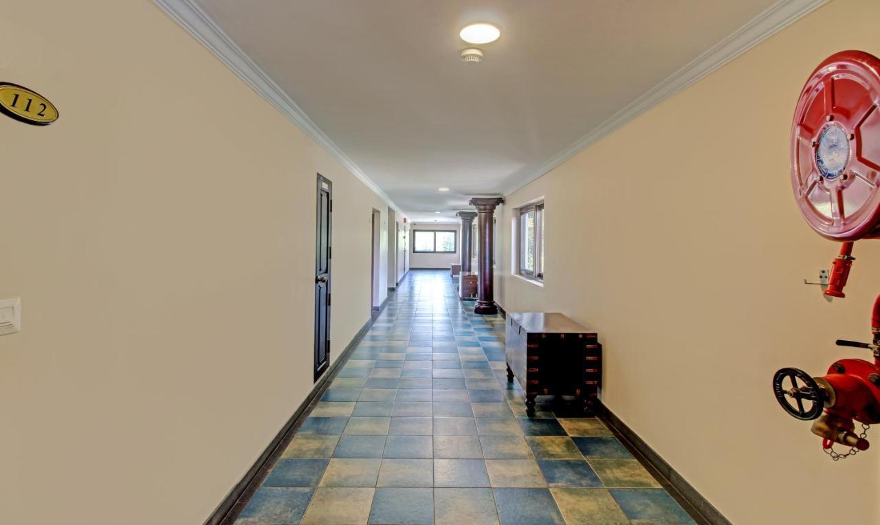 Treebo Premium Travancore Palace Cherthala Alappuzha Esterno foto