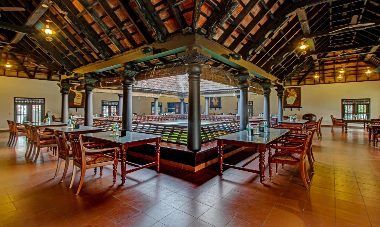 Treebo Premium Travancore Palace Cherthala Alappuzha Esterno foto