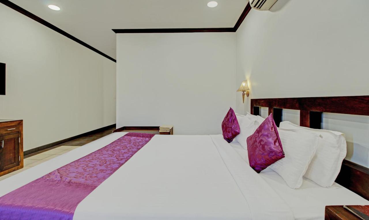 Treebo Premium Travancore Palace Cherthala Alappuzha Esterno foto