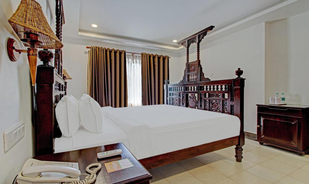 Treebo Premium Travancore Palace Cherthala Alappuzha Esterno foto