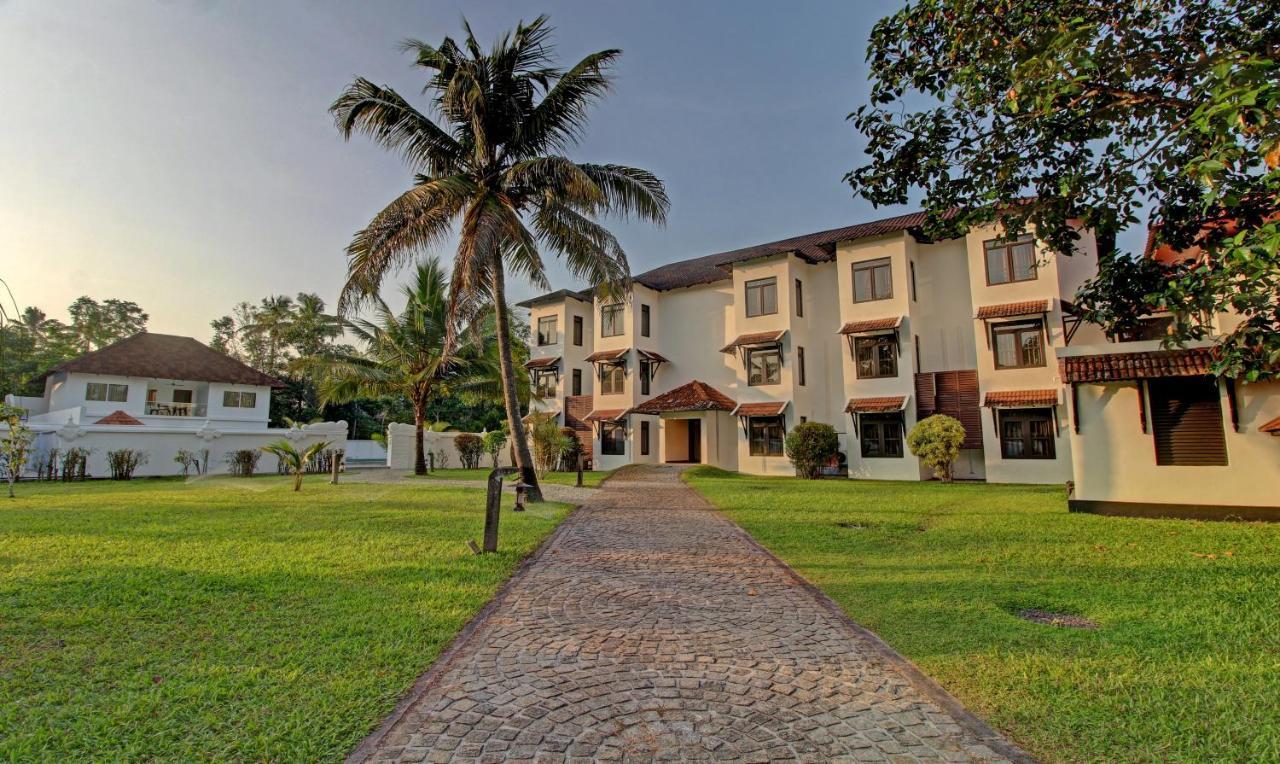 Treebo Premium Travancore Palace Cherthala Alappuzha Esterno foto