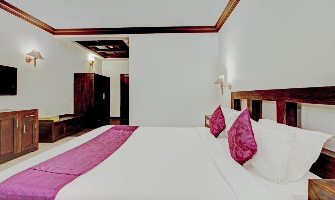 Treebo Premium Travancore Palace Cherthala Alappuzha Esterno foto