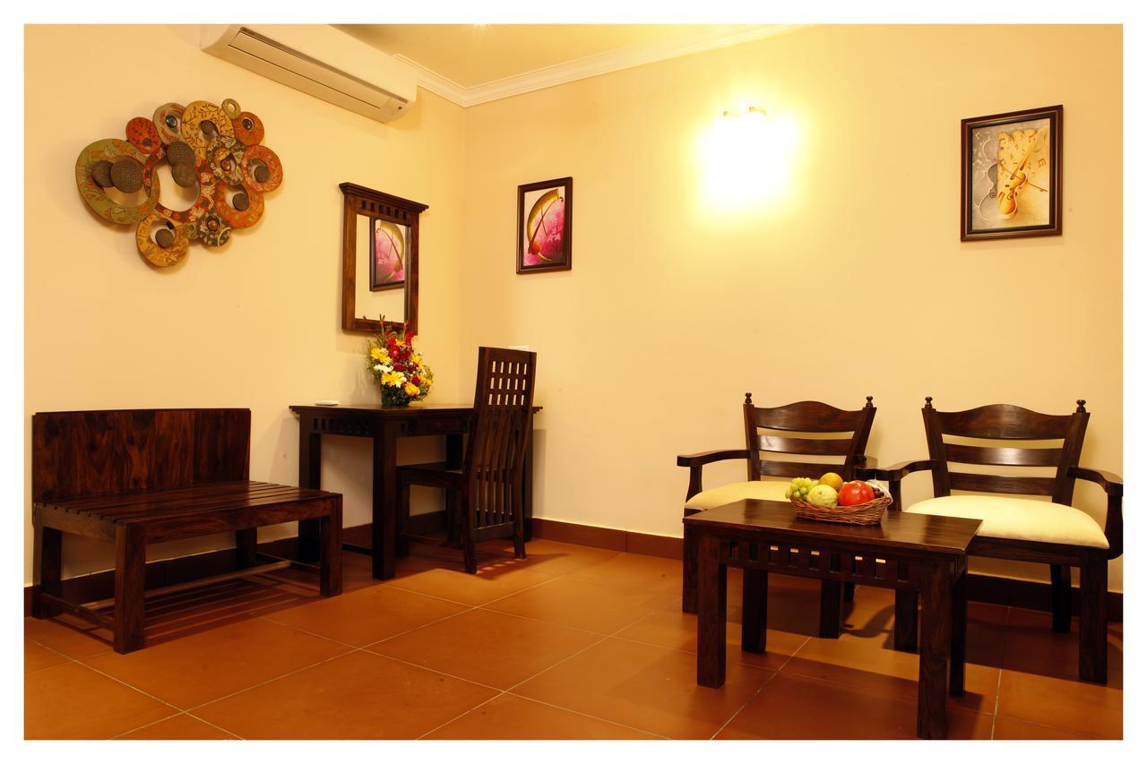 Treebo Premium Travancore Palace Cherthala Alappuzha Esterno foto